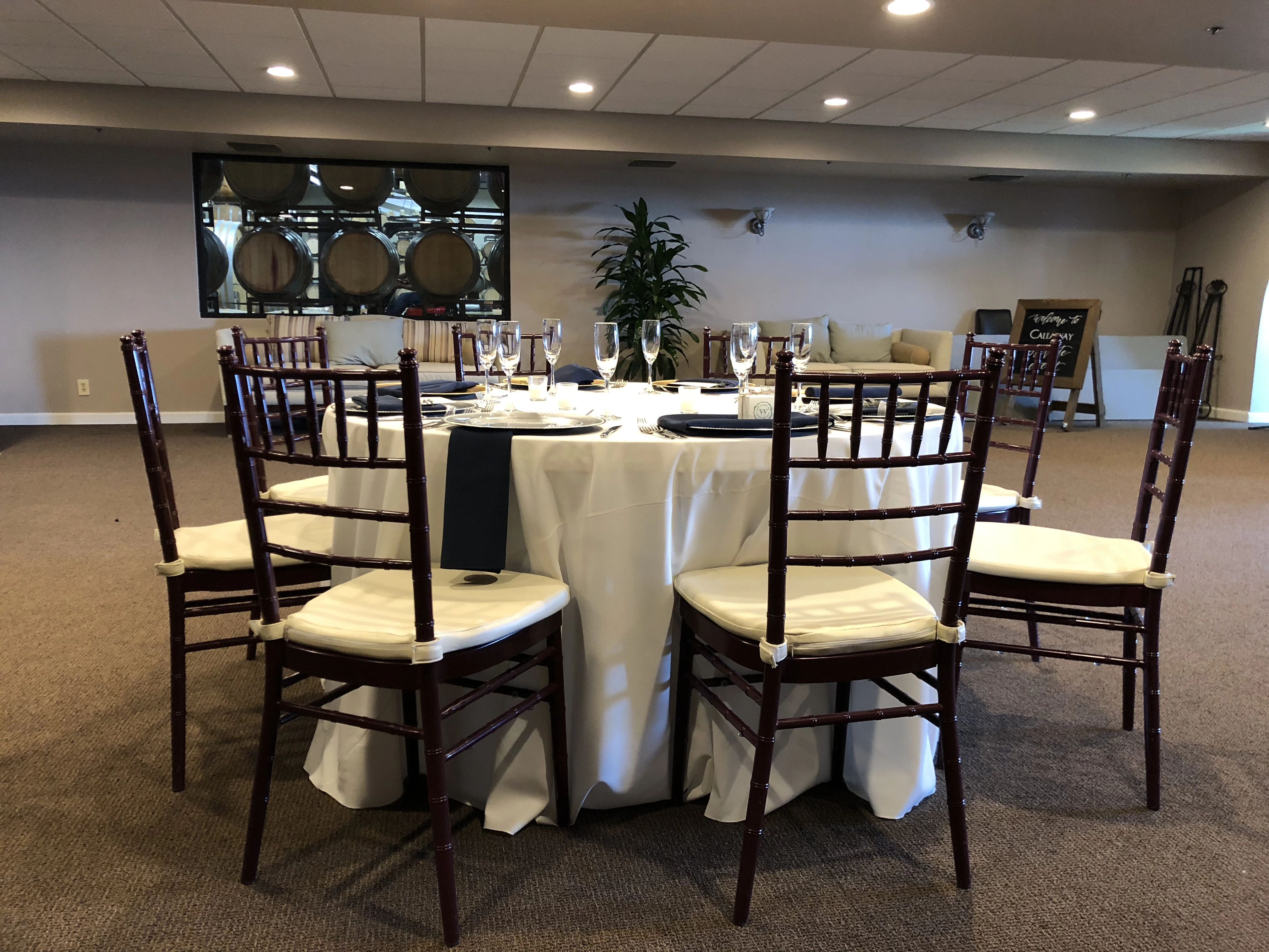 Chiavari Banquet Chair for Wedding Venues application scene